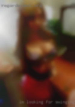 Im looking swinging sex parties for a casual hook up.
