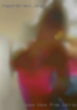 Please have from Latrobe a face profile picture.